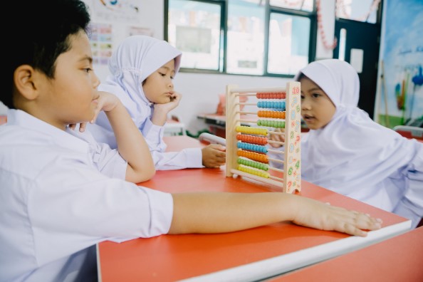 belajar dengan sempoa